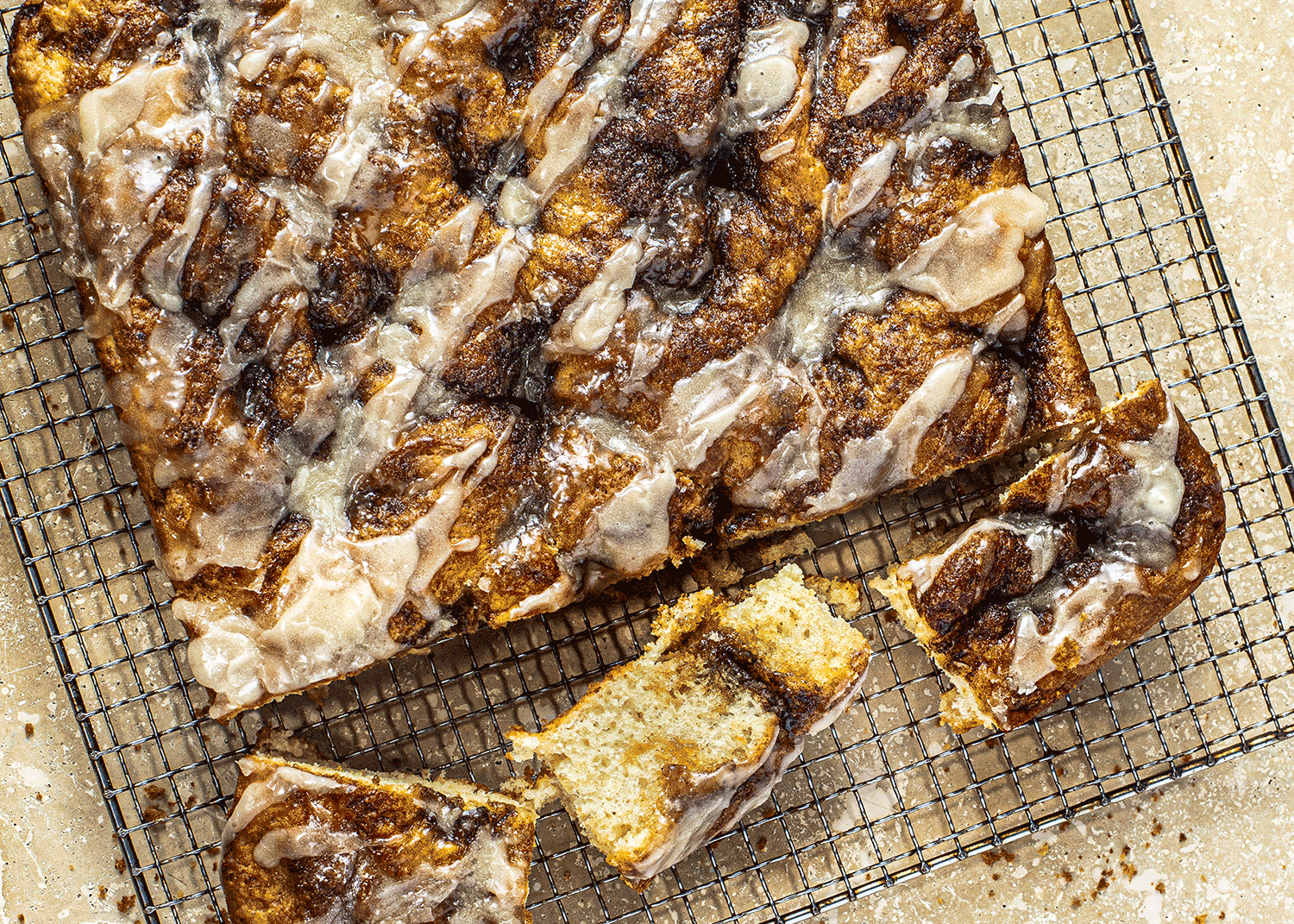 Foccacia façon roulé à la cannelle et érable