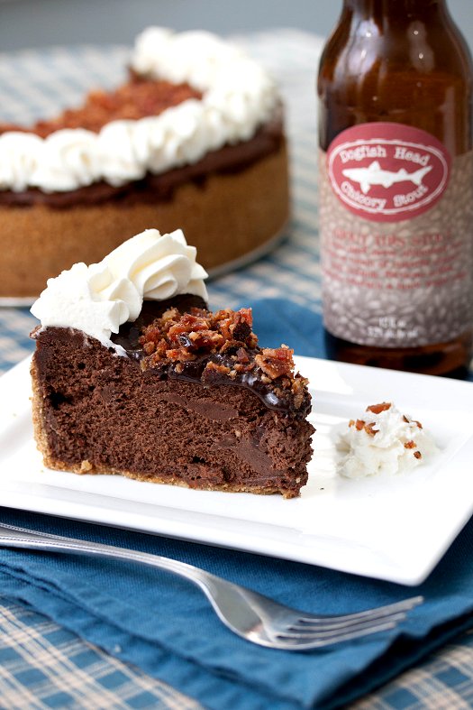 Pointe de gâteau au chocolat, bière Stout et bacon