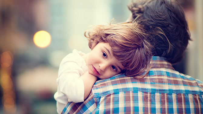 Mon Enfant Boude Et Veut Voir Papa