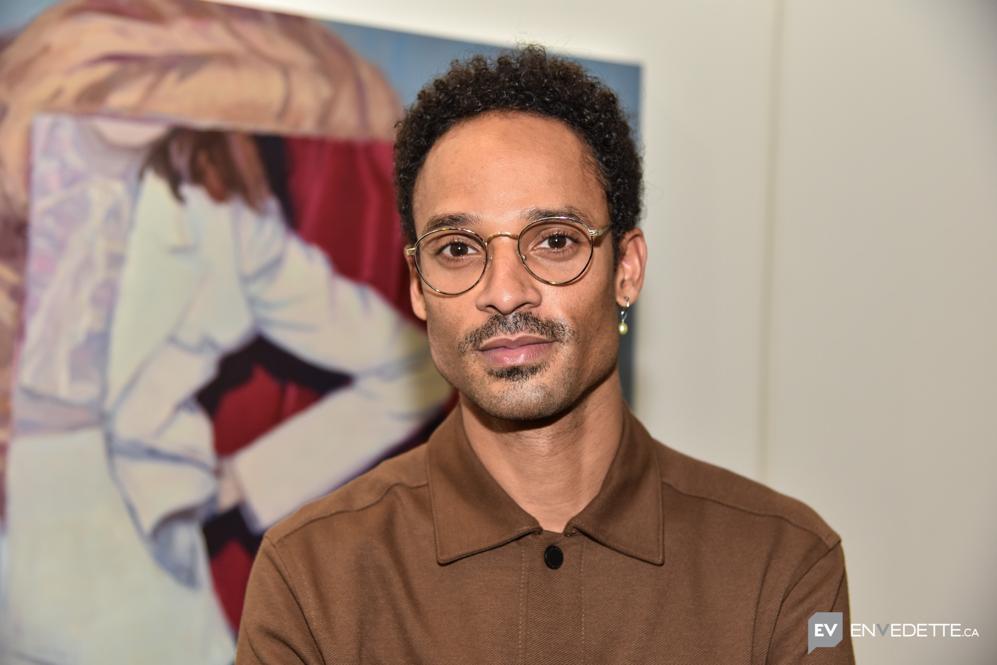 Iannicko N’Doua publie un premier livre en collaboration avec son amoureuse connue