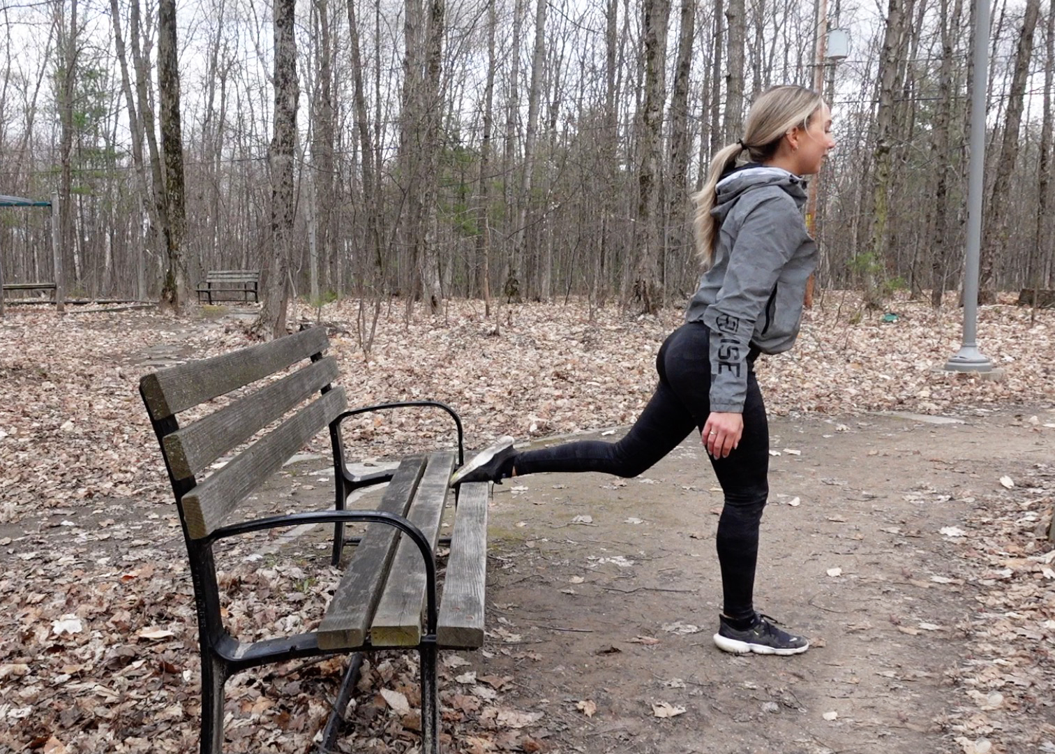 Entraînement extérieur complet, facile et efficace avec Cath Bastien