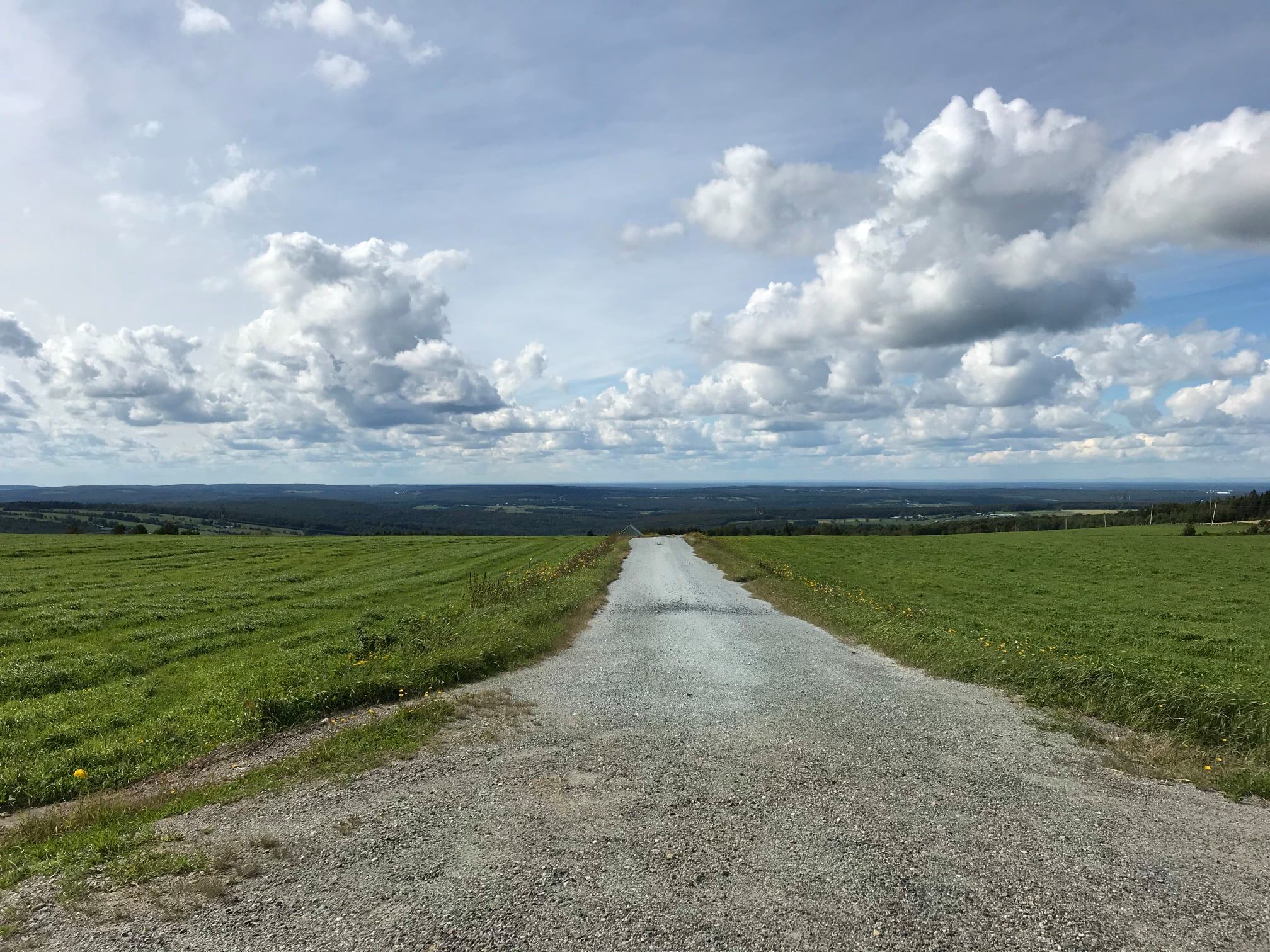 route du chemin de Saint-Rémi
