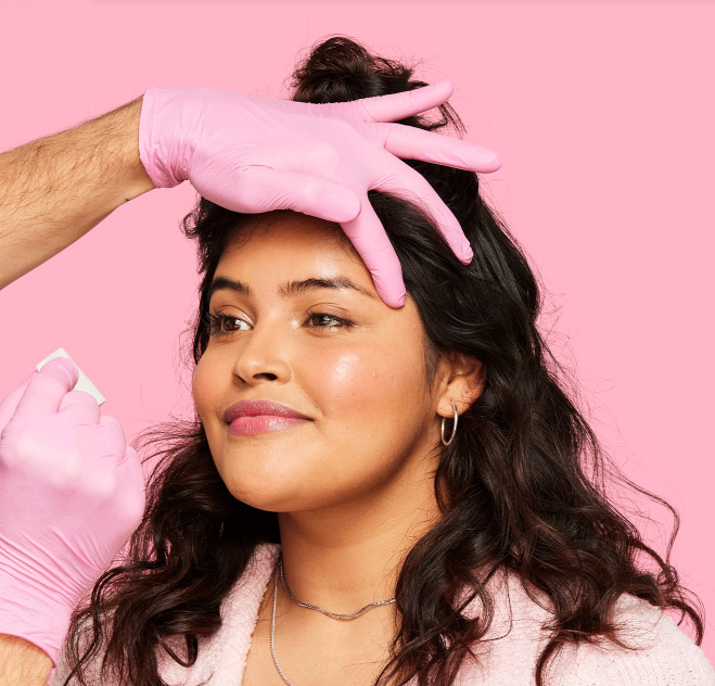 Brow Bar de Benefit services pour sourcils et prix