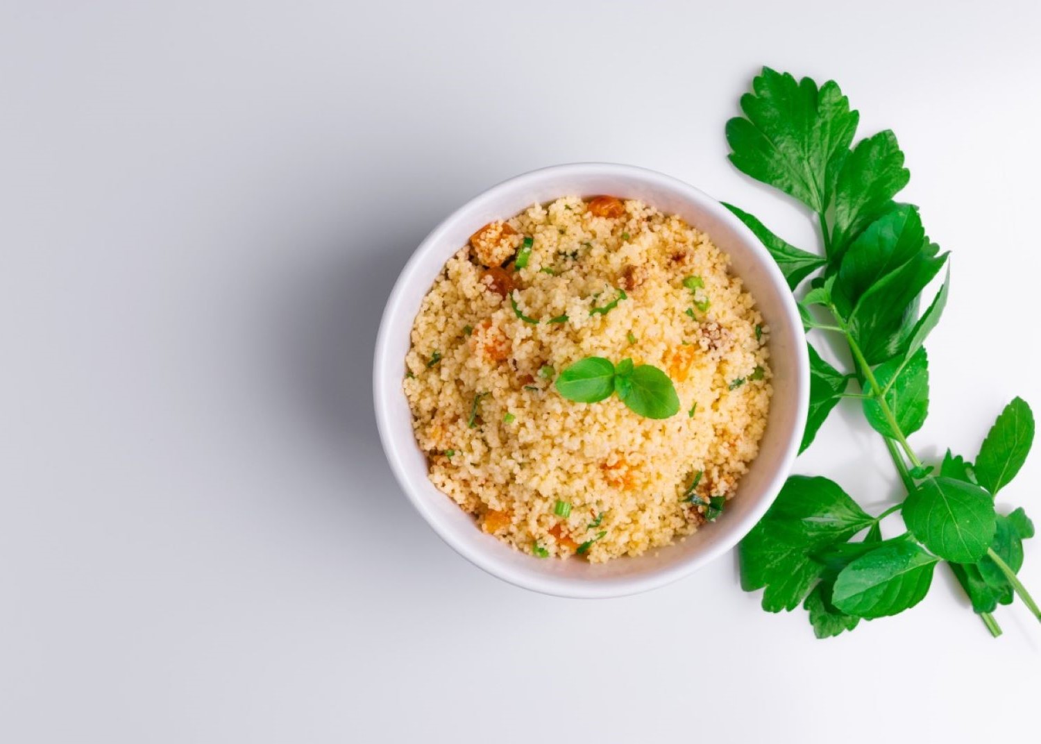 Semoule (couscous) bienfaits, valeur nutritive, recettes