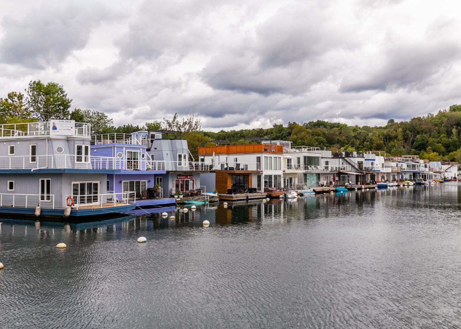 Maisons flottantes: la nouvelle solution face à la hausse des prix de l'immobilier?