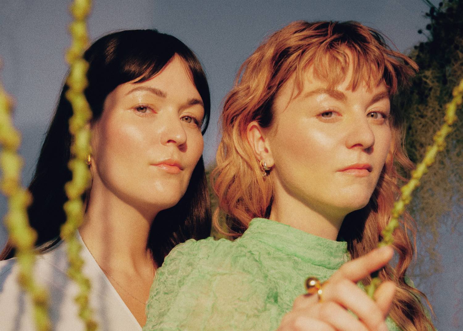 Les soeurs Boulay: écoutez leur reprise de ce succès de Ginette Reno