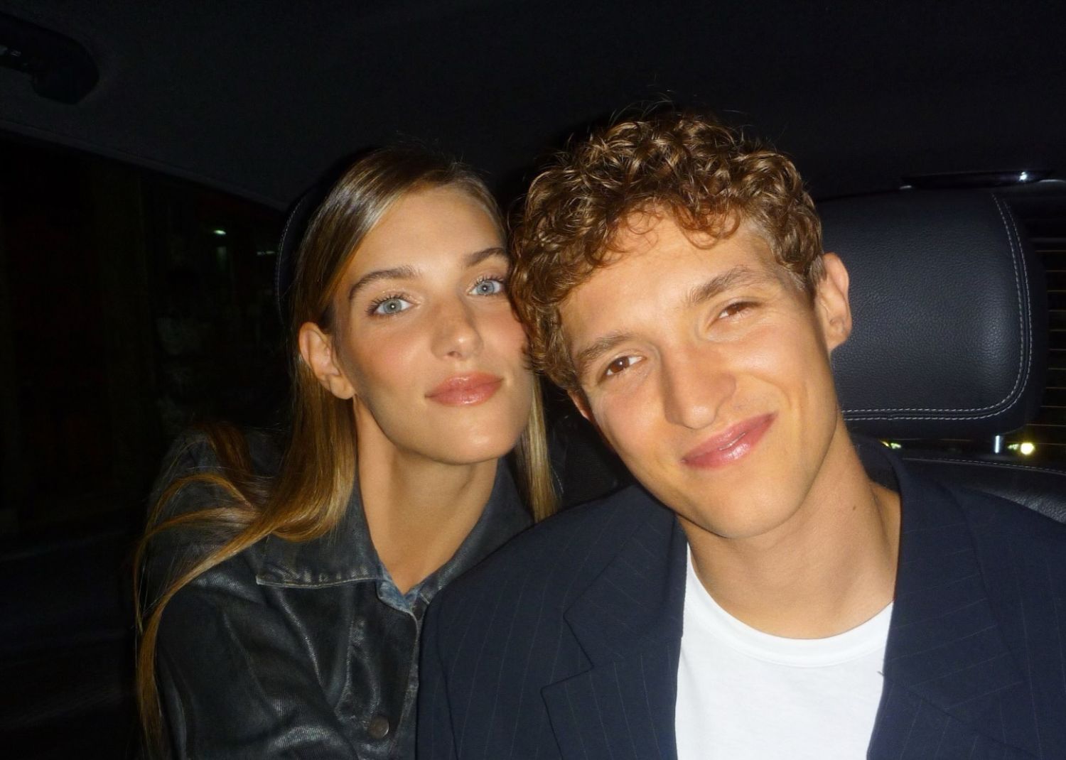 Charlotte Cardin s’installe avec son amoureux au piano, voyez la vidéo