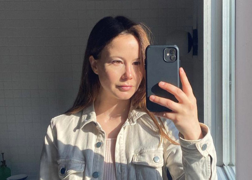 Juliette Gosselin partage de merveilleux looks de plage et ça fait rêver