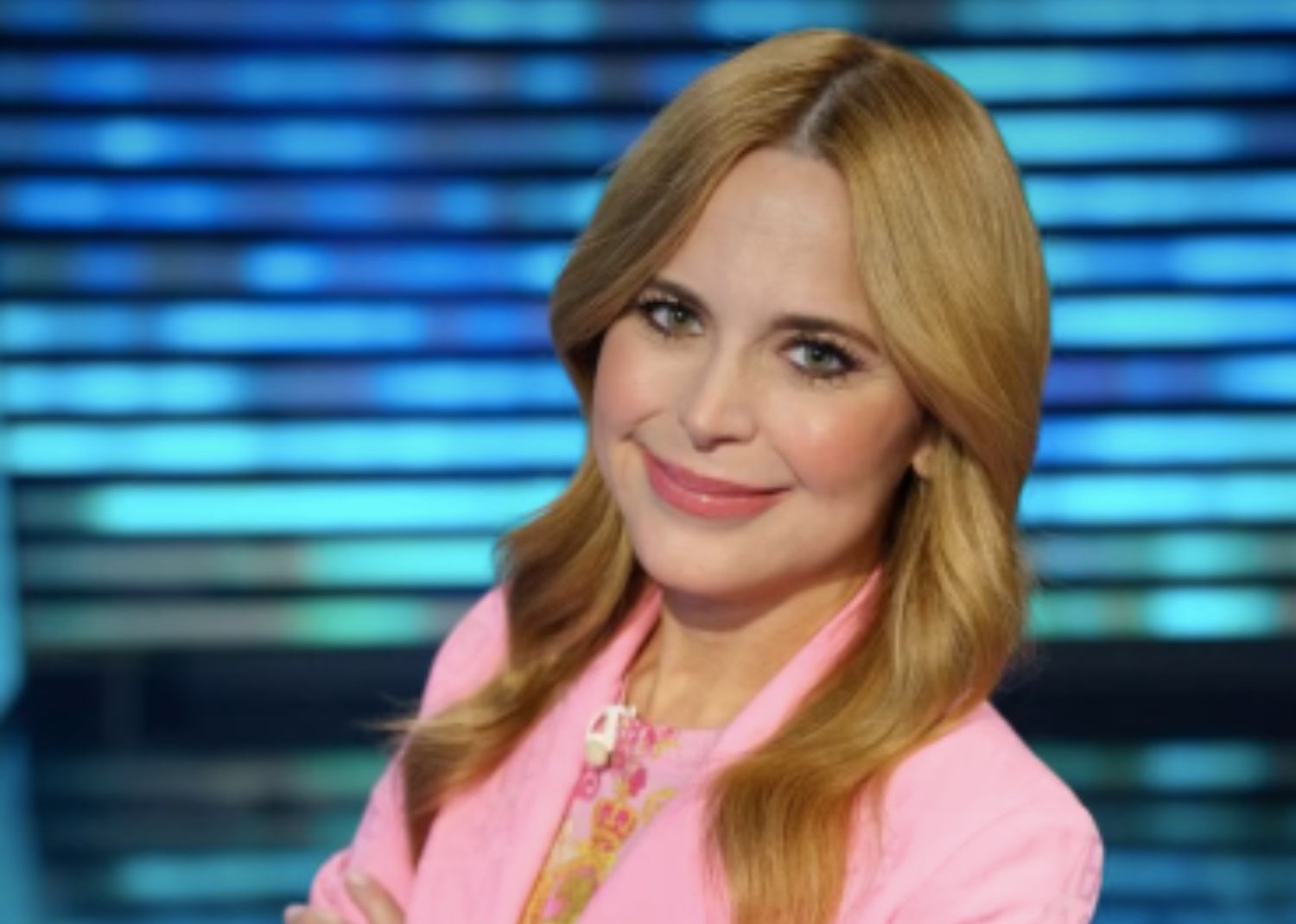 Julie Snyder dément de fausses nouvelles