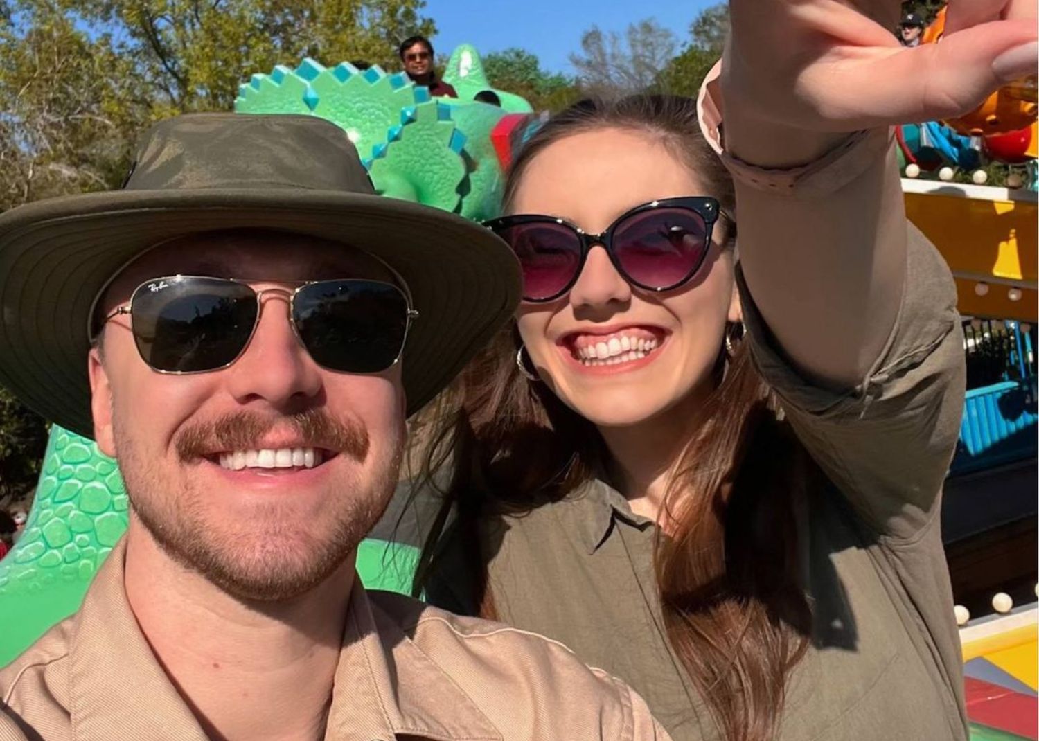 Laurie et Christopher des Traîtres racontent les débuts de leur histoire d'amour