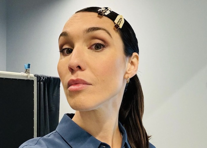 Bianca Gervais nous donne froid dans le dos avec cette photo de tournage 