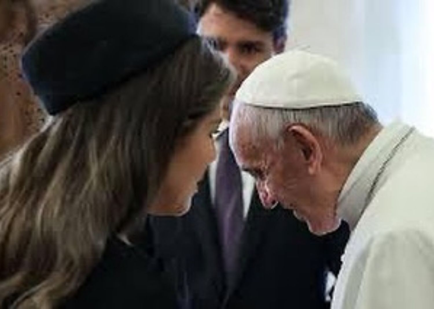 Voici ce que Sophie Grégoire-Trudeau a déjà chuchoté à l’oreille du pape François 