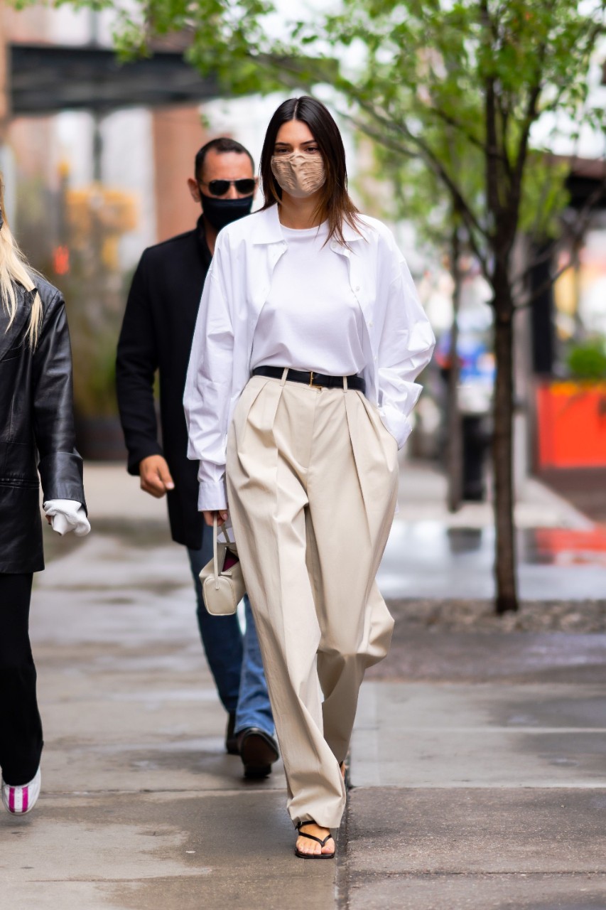 NEW YORK, NEW YORK - APRIL 27: Kendall Jenner is seen in Tribeca on April 27, 2021 in New York City. (Photo by Gotham/GC Images)