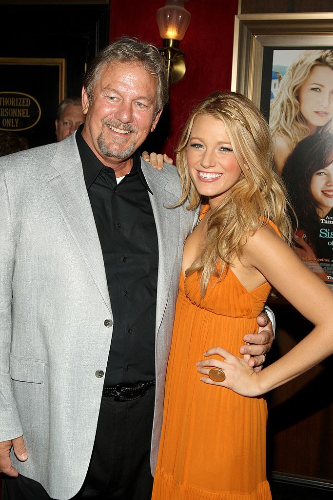 NEW YORK - JULY 28:  Actress Blake Lively (R) and her father actor Ernie Lively attend the world premiere of "The Sisterhood Of The Traveling Pants 2" presented by Warner Bros. Pictures at the Ziegfeld Theatre on July 28, 2008 in New York City.  (Photo by Stephen Lovekin/Getty Images)