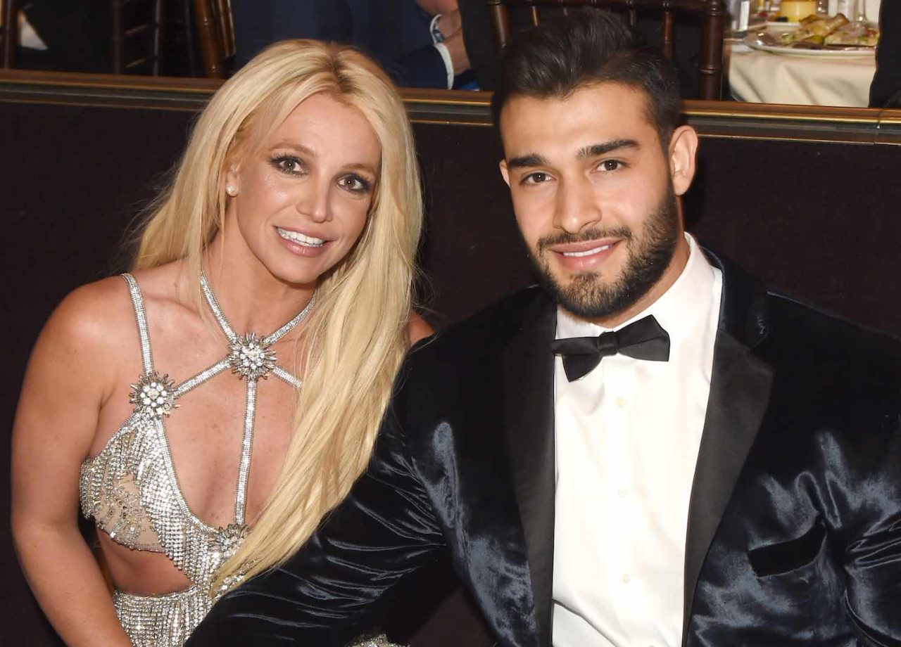 BEVERLY HILLS, CA - APRIL 12:  Honoree Britney Spears (L) and Sam Asghari attend the 29th Annual GLAAD Media Awards at The Beverly Hilton Hotel on April 12, 2018 in Beverly Hills, California. (Photo by J. Merritt/Getty Images for GLAAD)