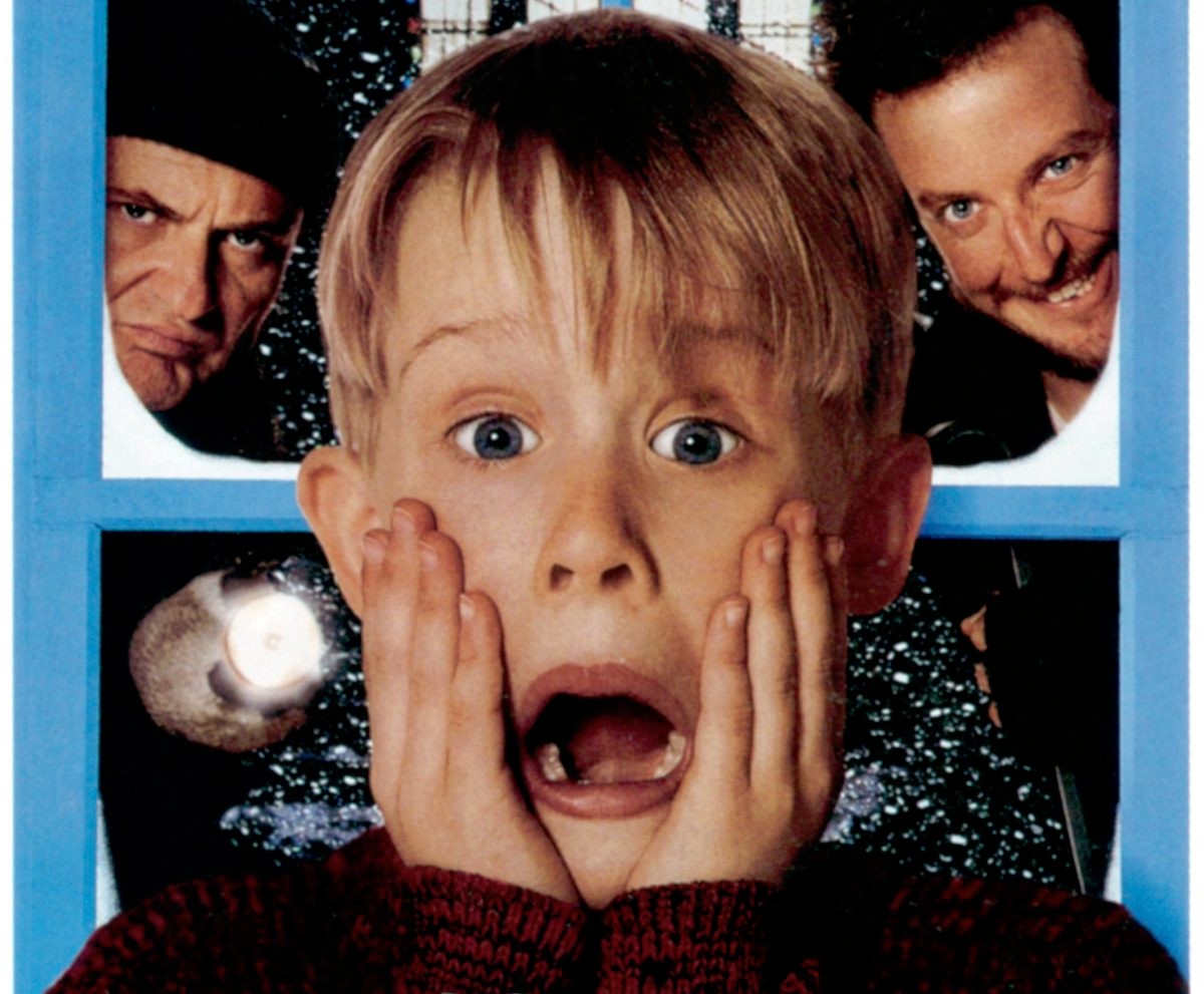 HOME ALONE, from left: Joe Pesci, Macaulay Culkin, Daniel Stern, 1990, TM and Copyright ©20th Century Fox Film Corp. All rights reserved./courtesy Everett Collection