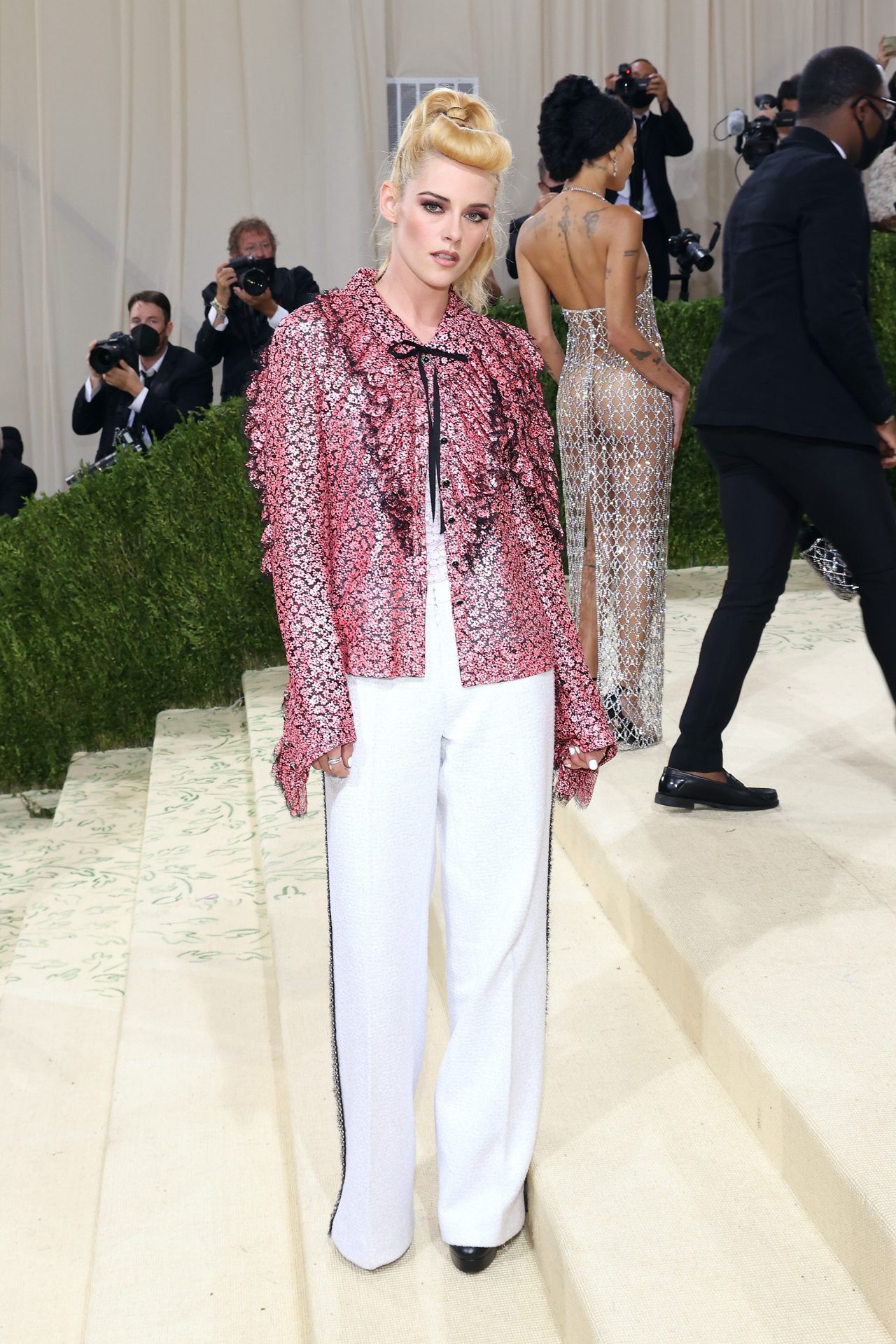 NEW YORK, NEW YORK - SEPTEMBER 13: Kristen Stewart attends the 2021 Met Gala benefit "In America: A Lexicon of Fashion" at Metropolitan Museum of Art on September 13, 2021 in New York City. (Photo by Taylor Hill/WireImage)