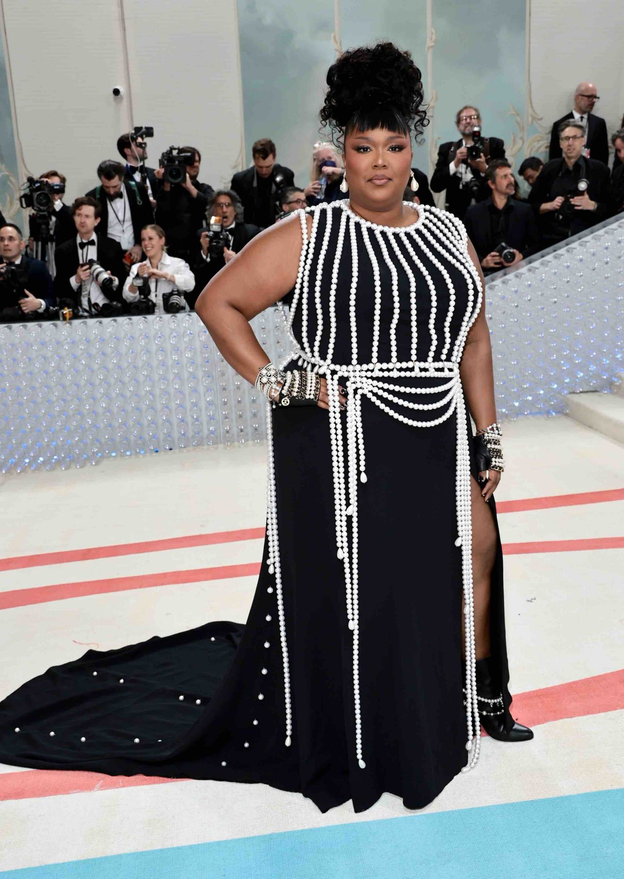 NEW YORK, NEW YORK - MAY 01: Lizzo attends The 2023 Met Gala Celebrating "Karl Lagerfeld: A Line Of Beauty" at The Metropolitan Museum of Art on May 01, 2023 in New York City. (Photo by Jamie McCarthy/Getty Images)