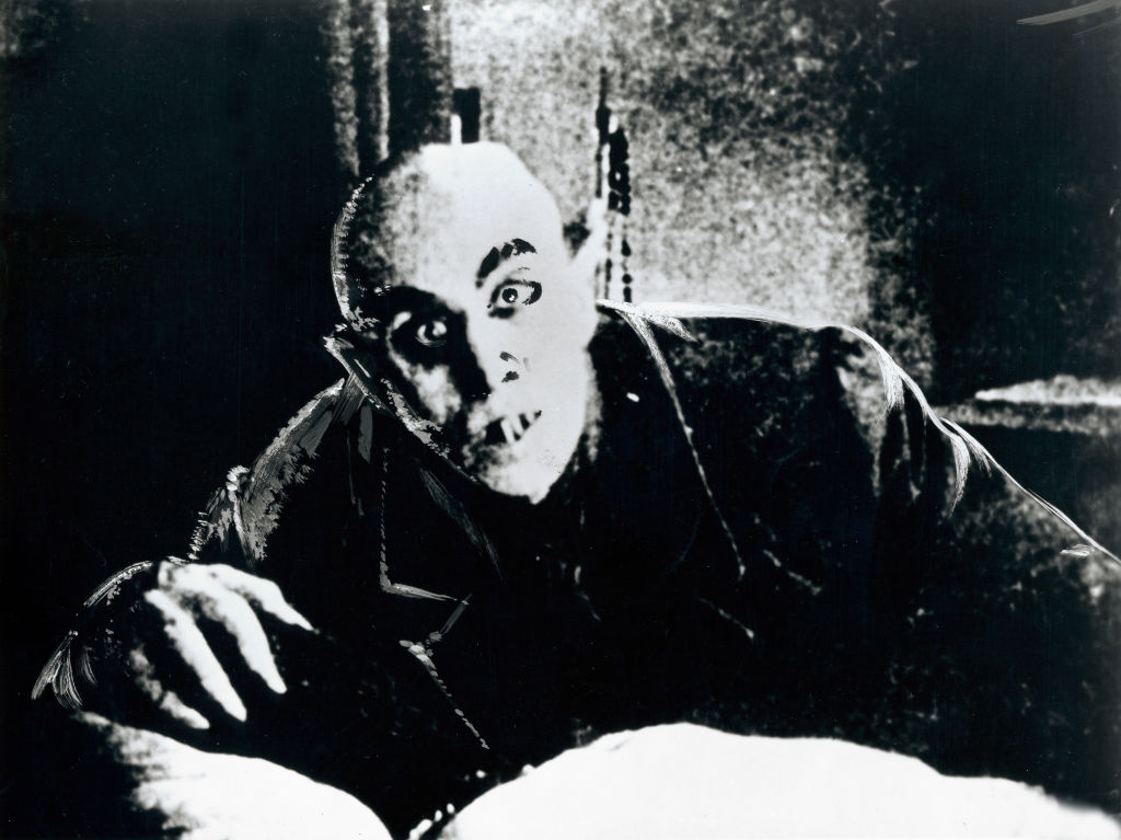 Kino. Nosferatu, eine Symphonie des Grauens, Deutschland, 1921, Regie: Friedrich Wilhelm Murnau, Darsteller: Max Schreck. (Photo by FilmPublicityArchive/United Archives via Getty Images)