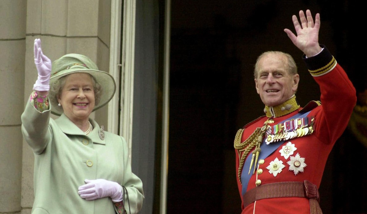 Saviez-vous qu'Elisabeth est devenue héritière de la Couronne britannique un peu par surprise? Sur la photo, Elisabeth II en compagnie de son époux, le prince Philip.