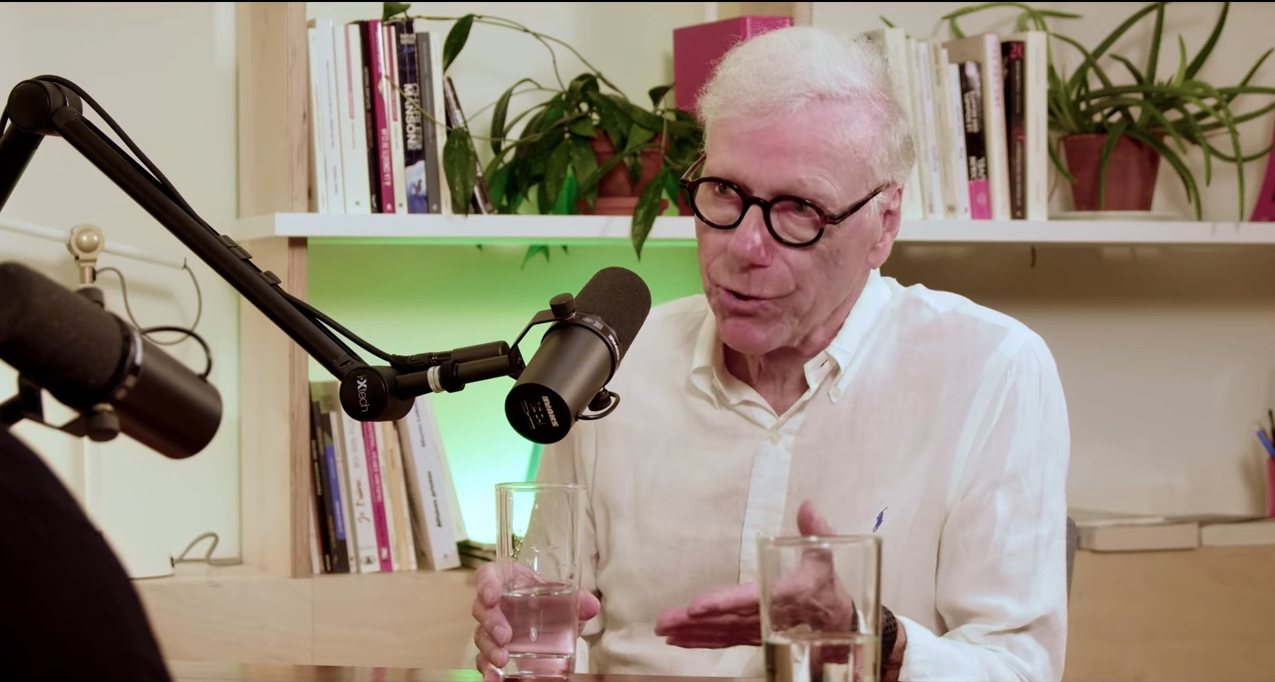 Pierre Bruneau fond en larmes en revenant sur le décès de son fils