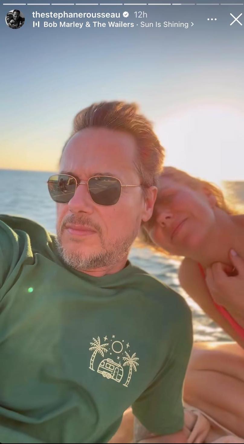 Coucher de soleil dans le Sud: Stéphane Rousseau et sa douce ont eu