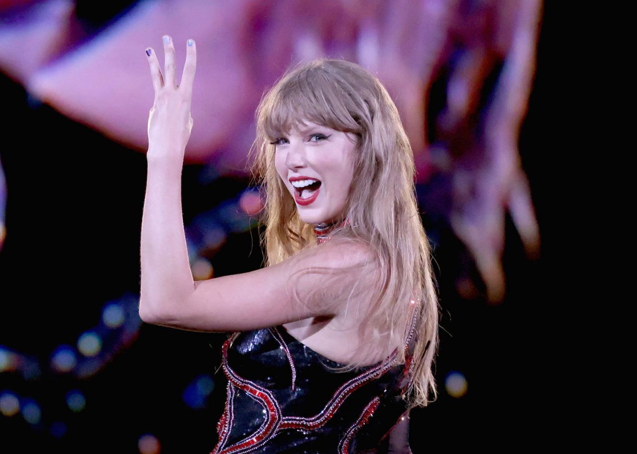 KANSAS CITY, MISSOURI - JULY 07: (EDITORIAL USE ONLY) Taylor Swift performs onstage for night one of Taylor Swift | The Eras Tour at GEHA Field at Arrowhead Stadium on July 07, 2023 in Kansas City, Missouri. (Photo by John Shearer/TAS23/Getty Images for TAS Rights Management)