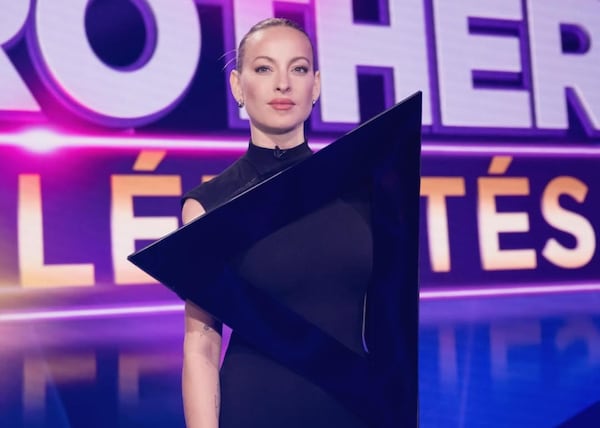 Big Brother Célébrités: 4 réactions hilarantes à la robe triangle de Marie-Mai