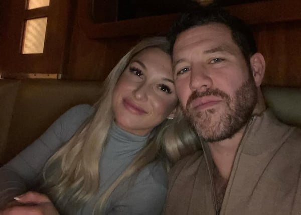 Brandon Prust souligne la fête de son amoureuse