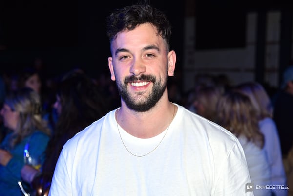 Félix-Antoine Tremblay nous fait rêver en vacances au Mexique avec son bébé