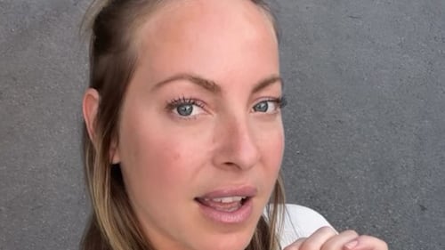 Dans le pétrin, Marie-Mai reçoit de l’aide d’un magasin de chaussures de Chicoutimi