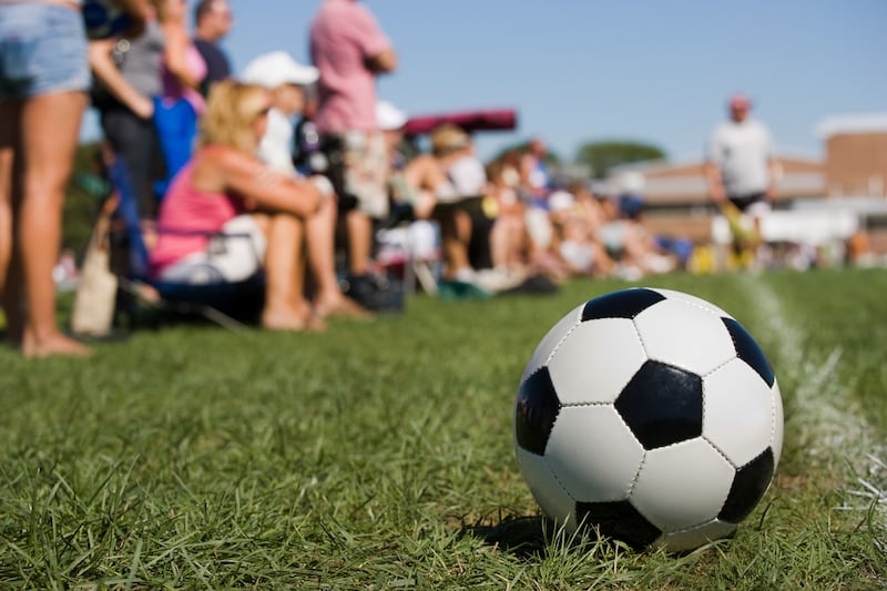 Parents de sportifs : voici les meilleurs accessoires pour profiter pleinement de l’été!