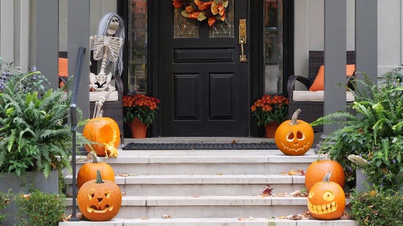 Décorations d’Halloween extérieures: transformez votre maison en scène terrifiante!