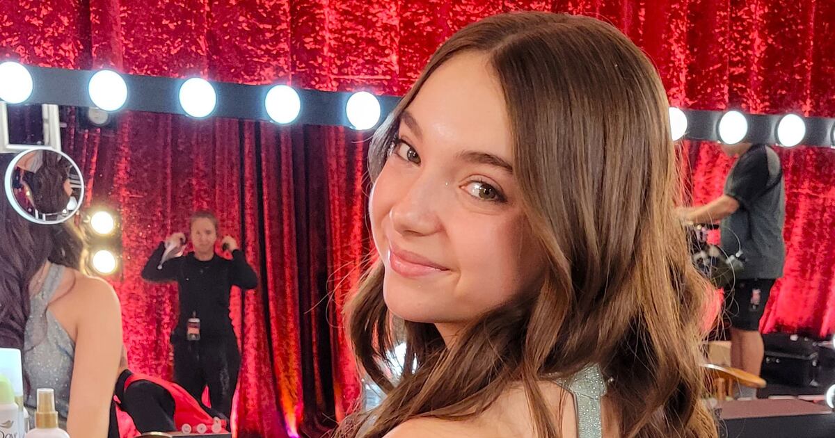 Jade Mathieu Jade Mathieu: La jeune chanteuse de 15 ans reçoit le golden buzzer à ...