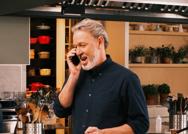 Ricardo a reçu la plus mignonne des visites au bureau, découvrez la photo