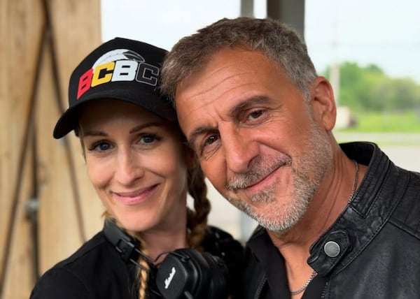 Anik Jean nous présente un des nouveaux comédiens de Bon cop, bad cop