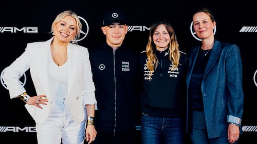 Aux côtés de Mitsou, ce pilote de 14 ans reçoit une bourse de 50 000$