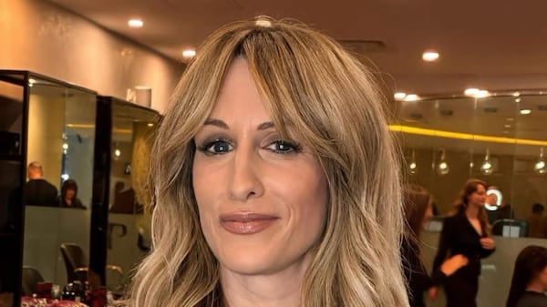 Anik Jean dévoile son nouveau look capillaire pour l’été