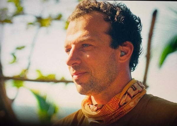 Simon révèle un avantage qu’a eu sa surdité à Survivor Québec