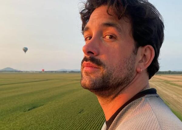 Félix-Antoine Tremblay partage un doux moment avec son bébé