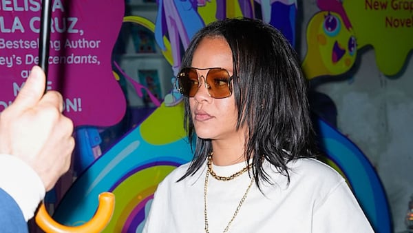 Rihanna est à Montréal, voici pourquoi