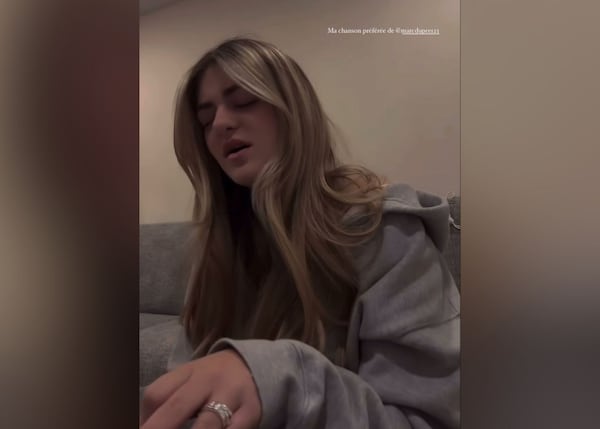 Stella Dupré reprend sa chanson préférée de son père, Marc Dupré