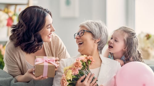 Fête des Mères: 11 idées cadeaux pour célébrer maman