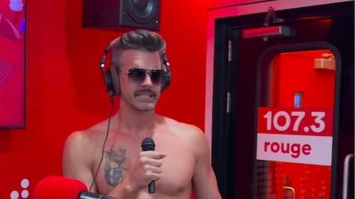 Pascal Morrissette envoie David Tremblay torse nu pour le remplacer à la radio