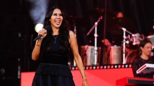 «C’est le déluge»: Isabelle Racicot documente l’avant spectacle de la fête du Canada