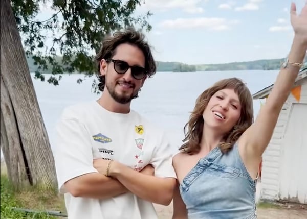 Voyez les premières images de Jérémie: rendez-vous à la plage!