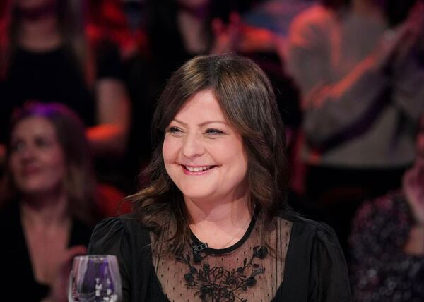 Voyez comme Marie-Annick Lépine est méconnaissable dans son nouveau vidéoclip