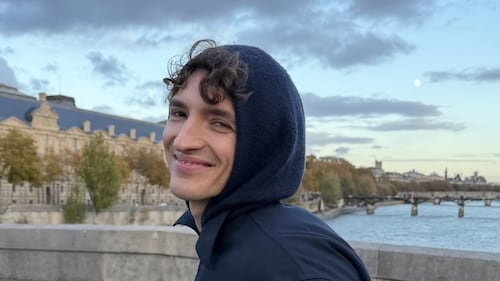 Charlotte Cardin dévoile sa photo préférée de son amoureux