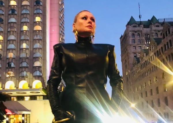 Mitsou était très bien accompagnée sur le tapis rouge