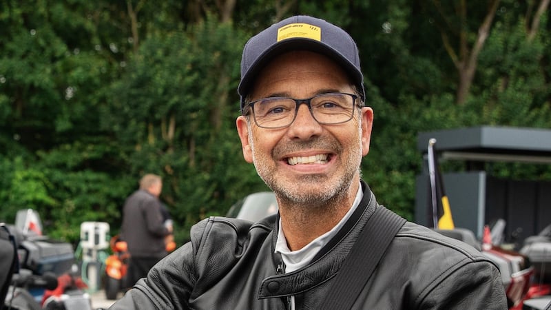 José Gaudet dévale les sommets autrichiens dans un engin luxueux